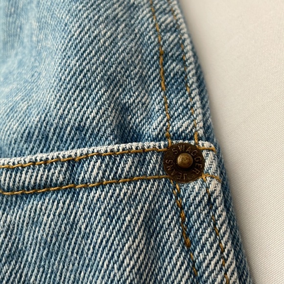 SOLD Vintage Swagger Jeans High Waisted Denim Shorts - Picture 9 of 16